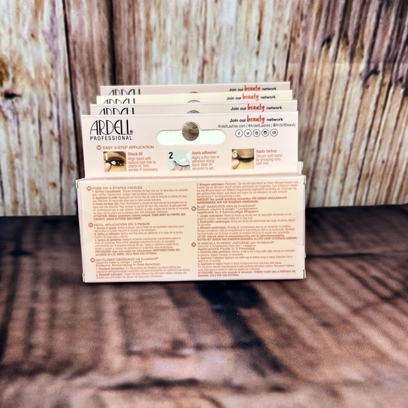 ARDELL Naked Lashes 421 (4 Pairs) and Eylure 18 Hour Lash Glue Black Finish New - Picture 10 of 14